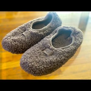 UGG Women’s Birche Slipper Grey Sz 7